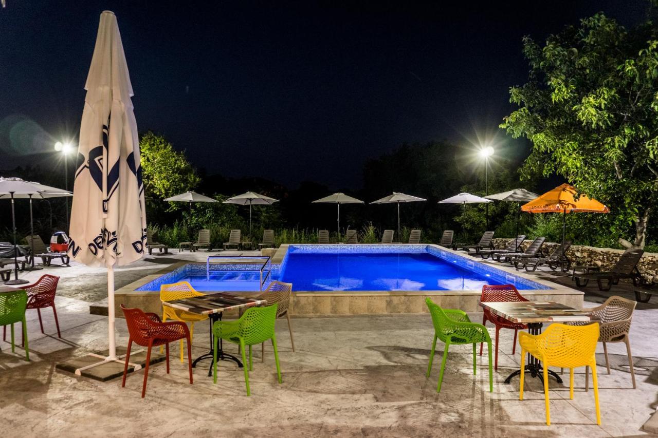Hotel Комплекс Радост Ezerets Exterior foto